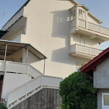 Apartment Sladana *