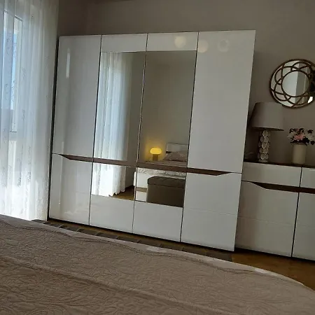 Apartment Sladana *